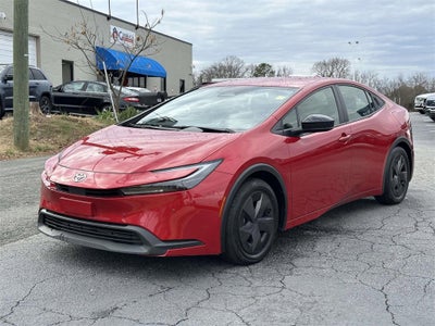 2024 Toyota Prius LE