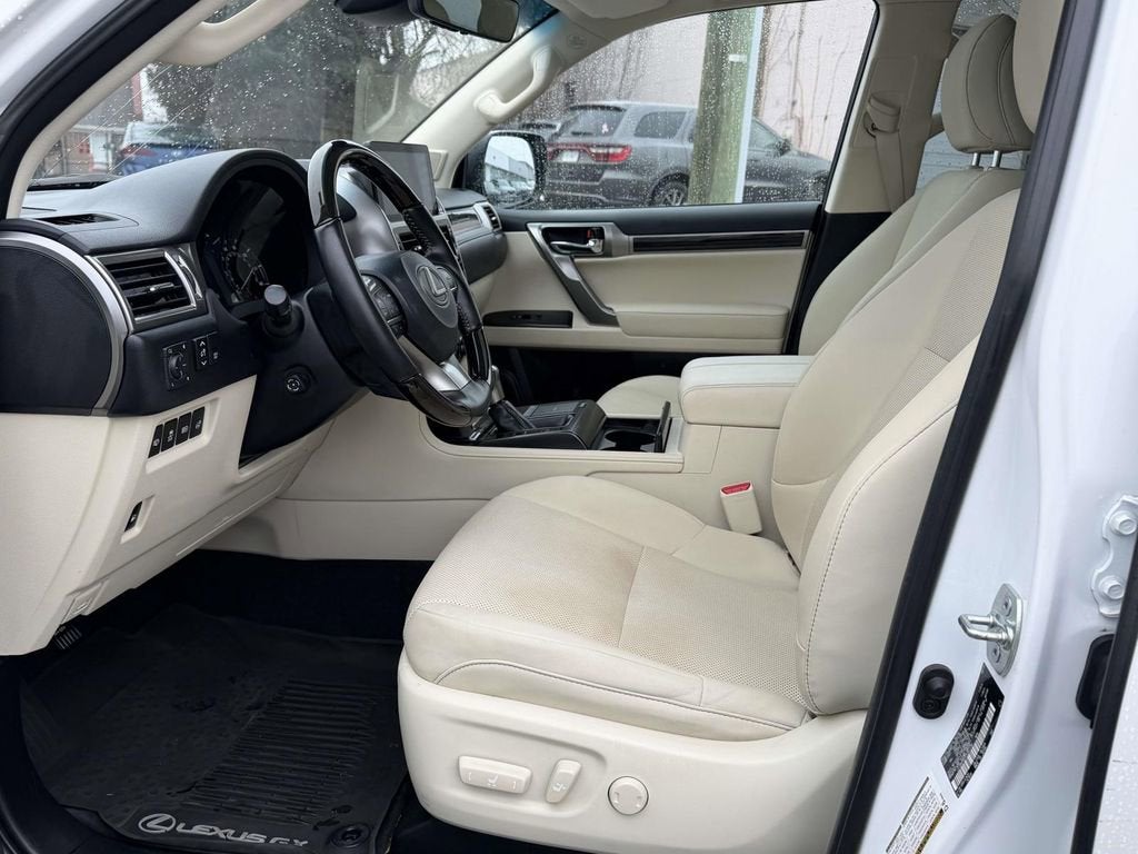 2023 Lexus GX 460