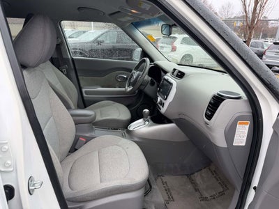 2016 Kia Soul EV Base