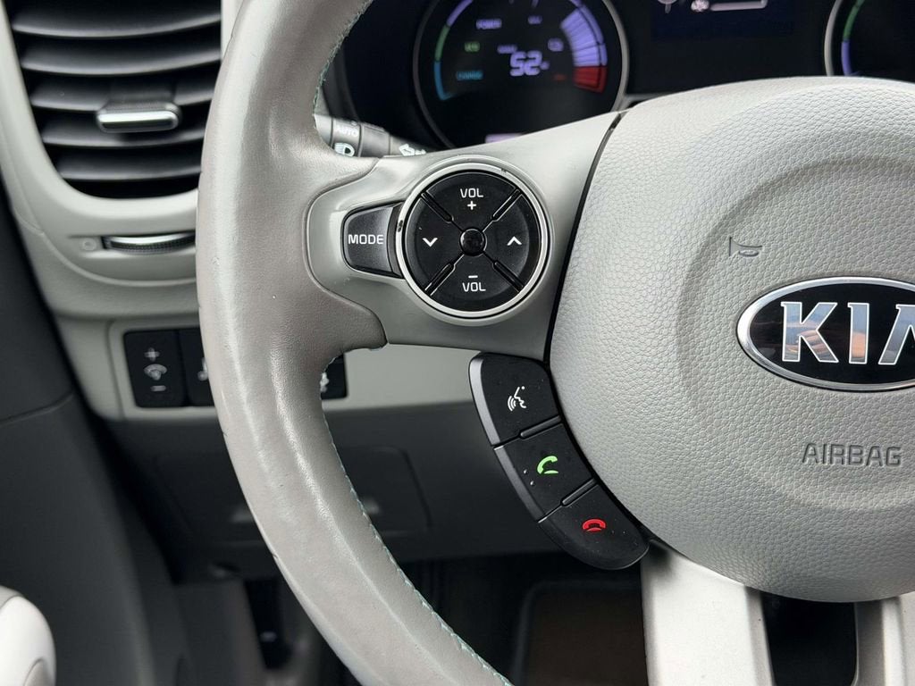 2016 Kia Soul EV Base