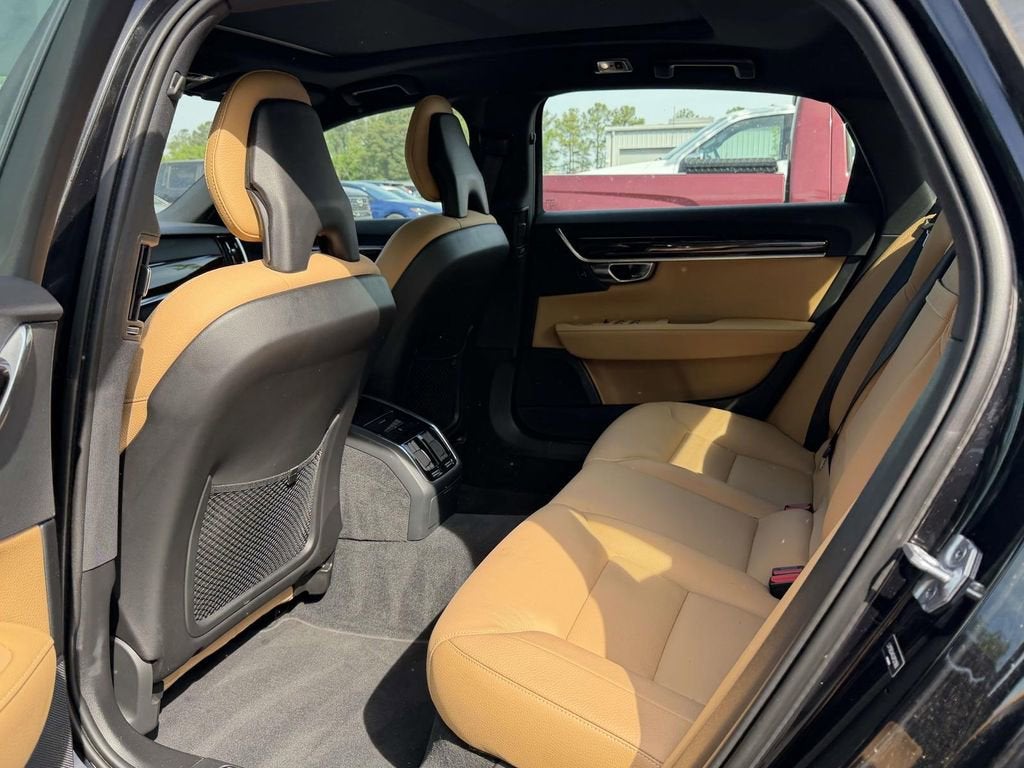 2018 Volvo S90 T5 Momentum