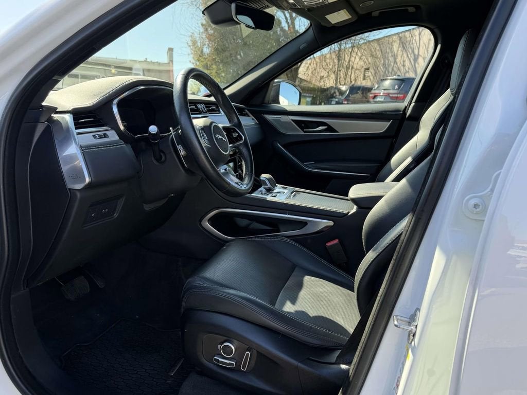 2023 Jaguar F-PACE P400 R-Dynamic S