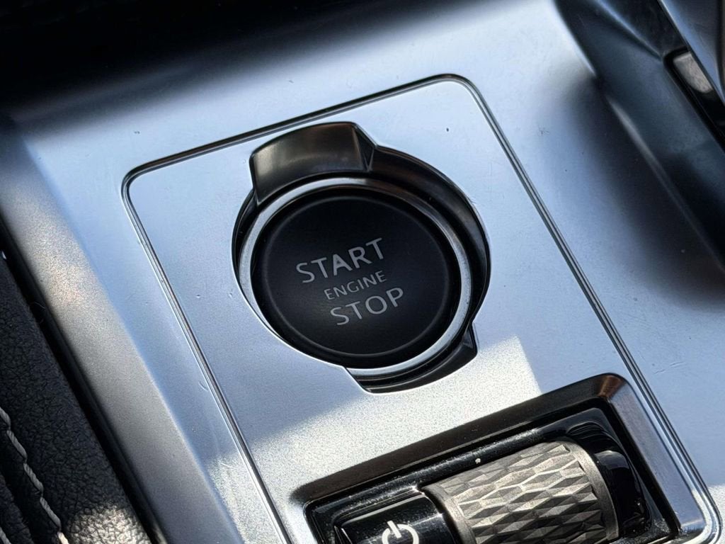 2023 Jaguar F-PACE P400 R-Dynamic S