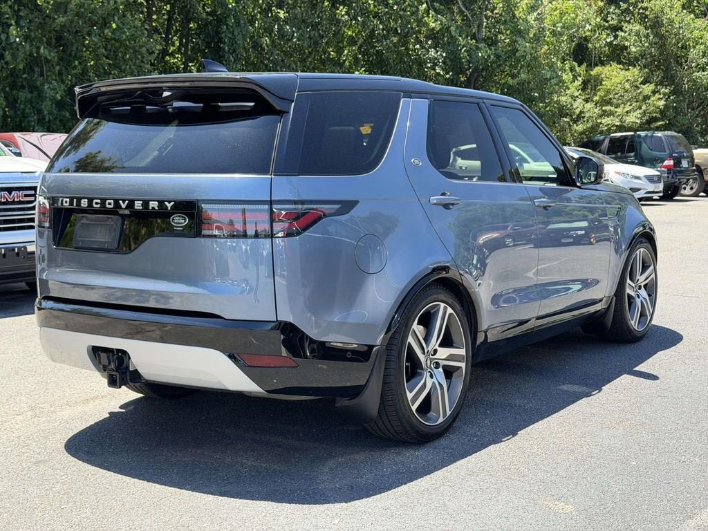2023 Land Rover Discovery Metropolitan Edition