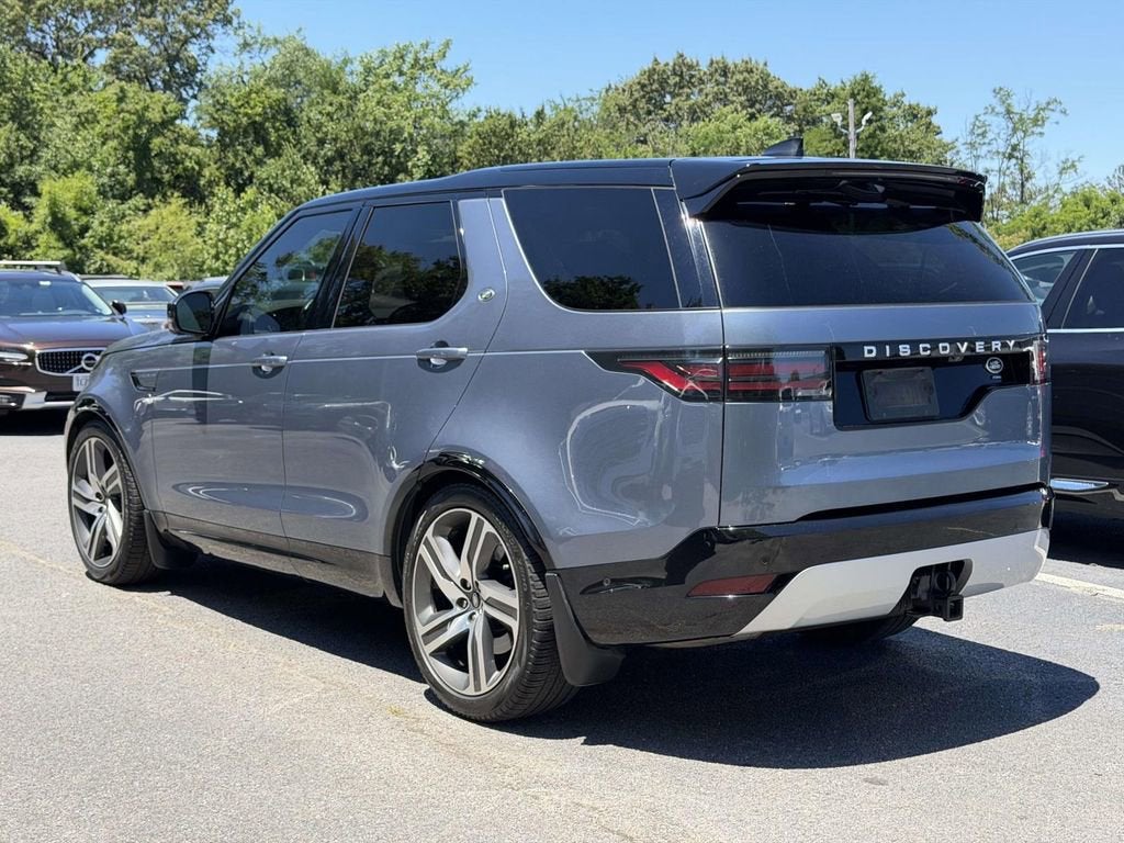 2023 Land Rover Discovery Metropolitan Edition
