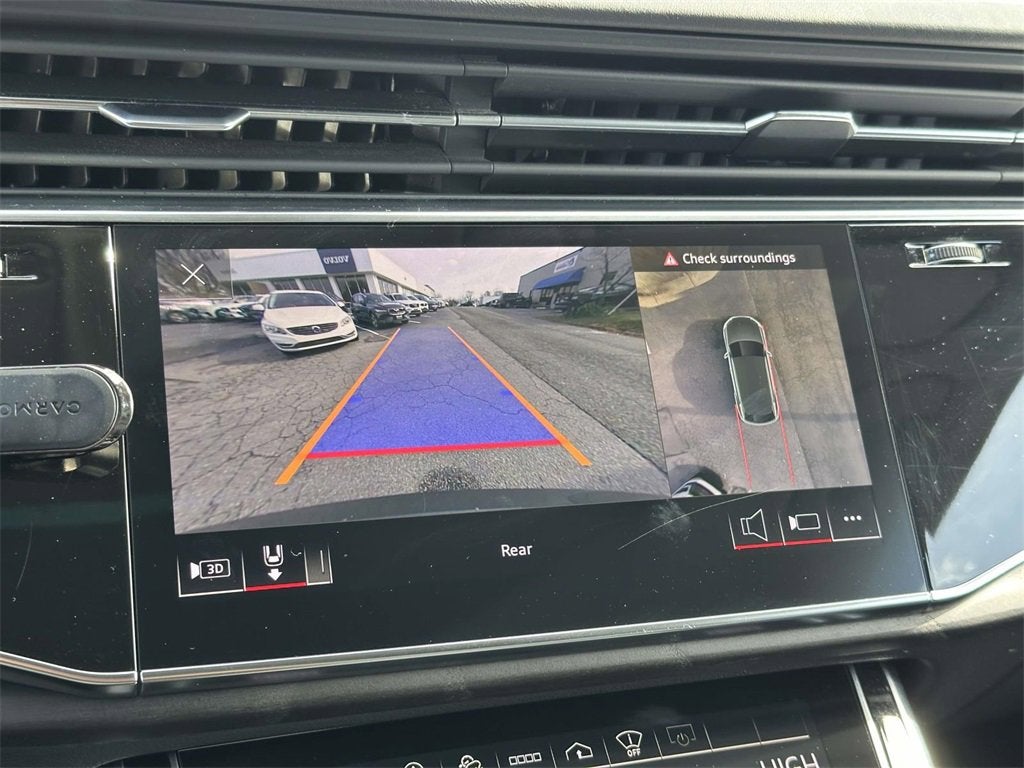 2022 Audi Q8 55 Prestige