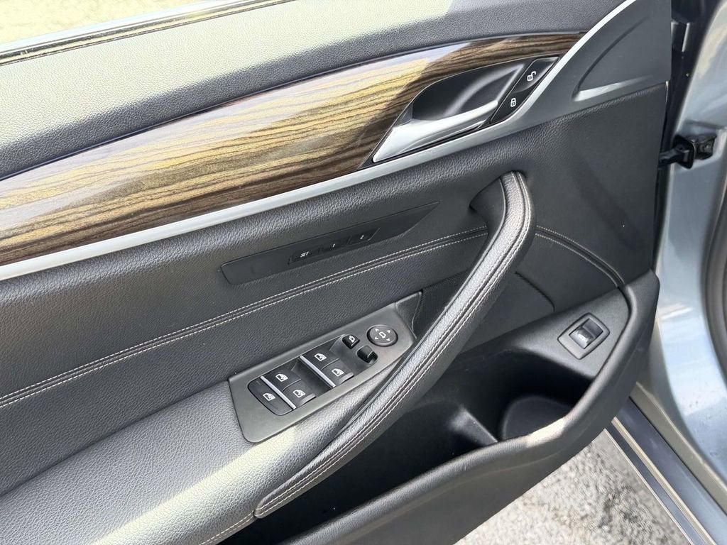 2019 BMW 5 Series 530i xDrive