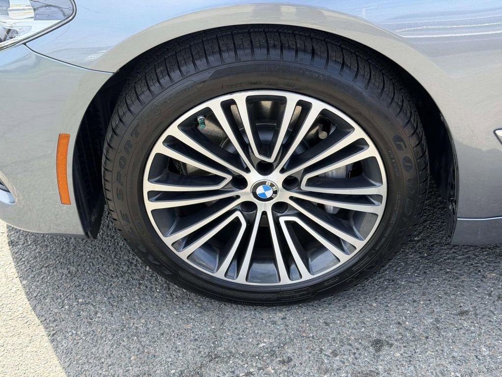 2019 BMW 5 Series 530i xDrive