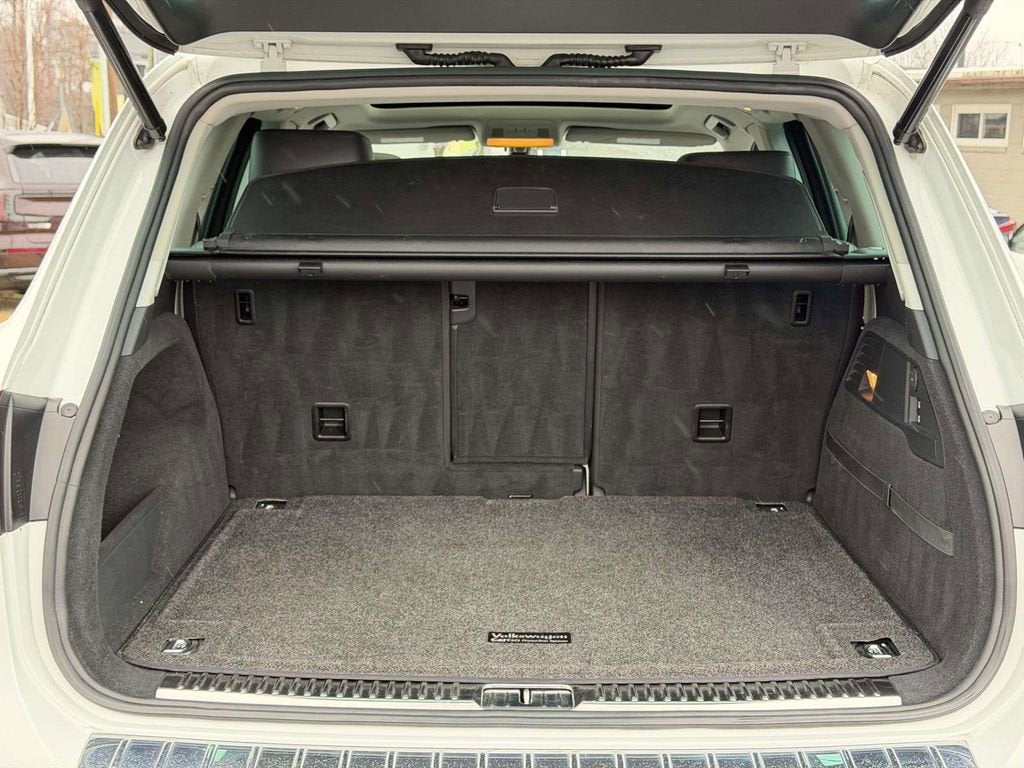 2012 Volkswagen Touareg VR6 FSI