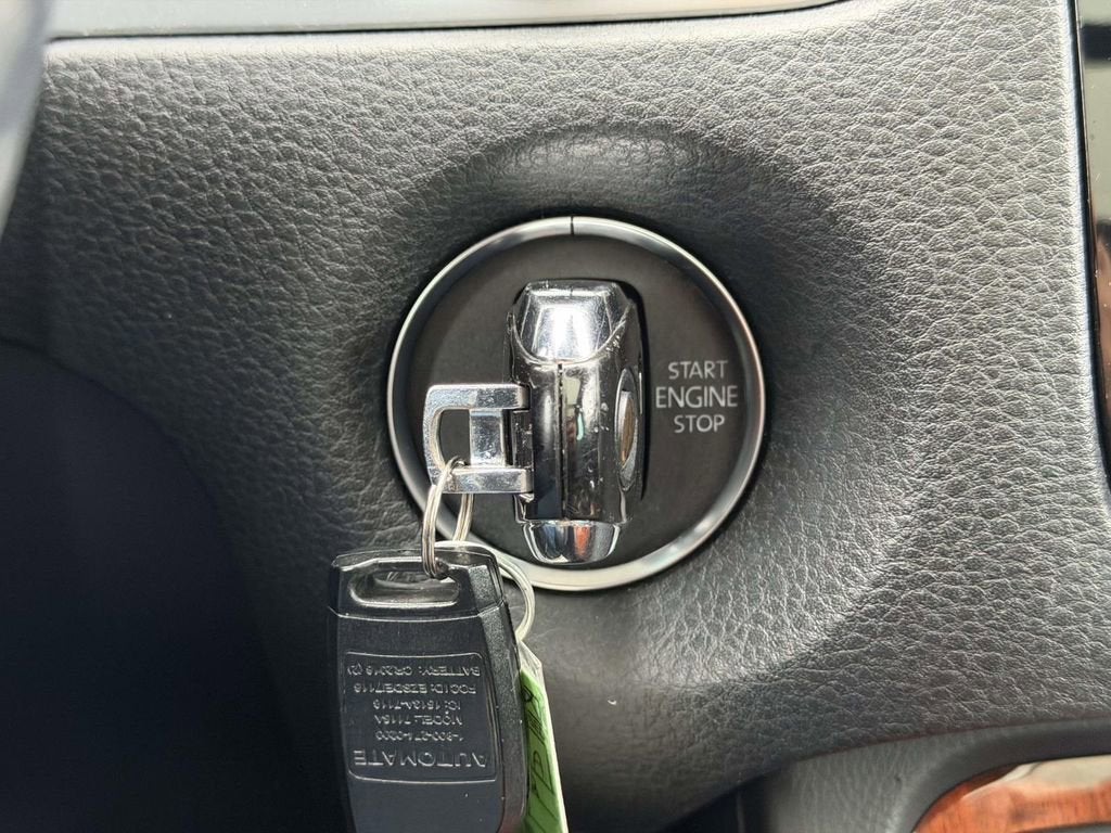 2012 Volkswagen Touareg VR6 FSI