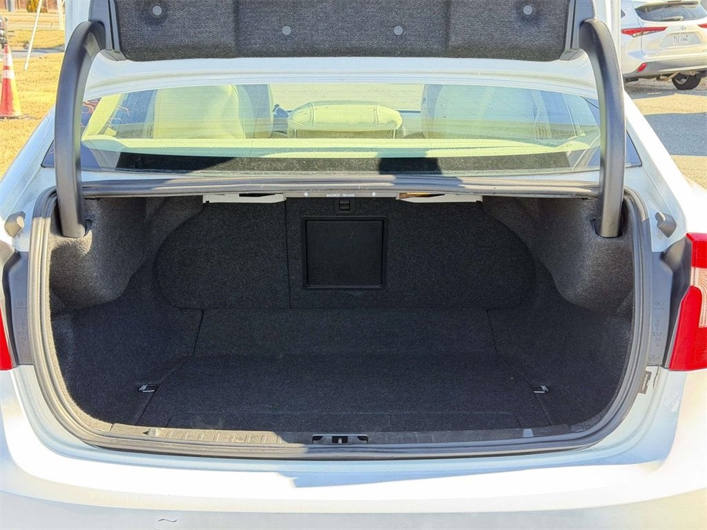 2015 Volvo S60 T5 Premier Plus