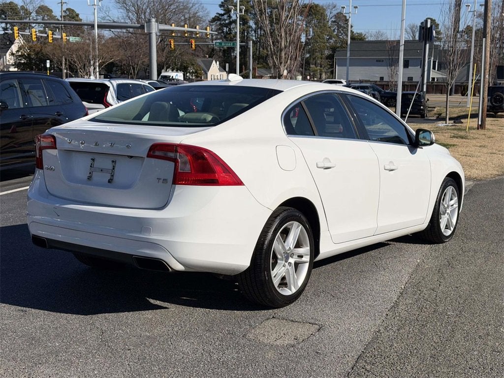 2015 Volvo S60 T5 Premier Plus