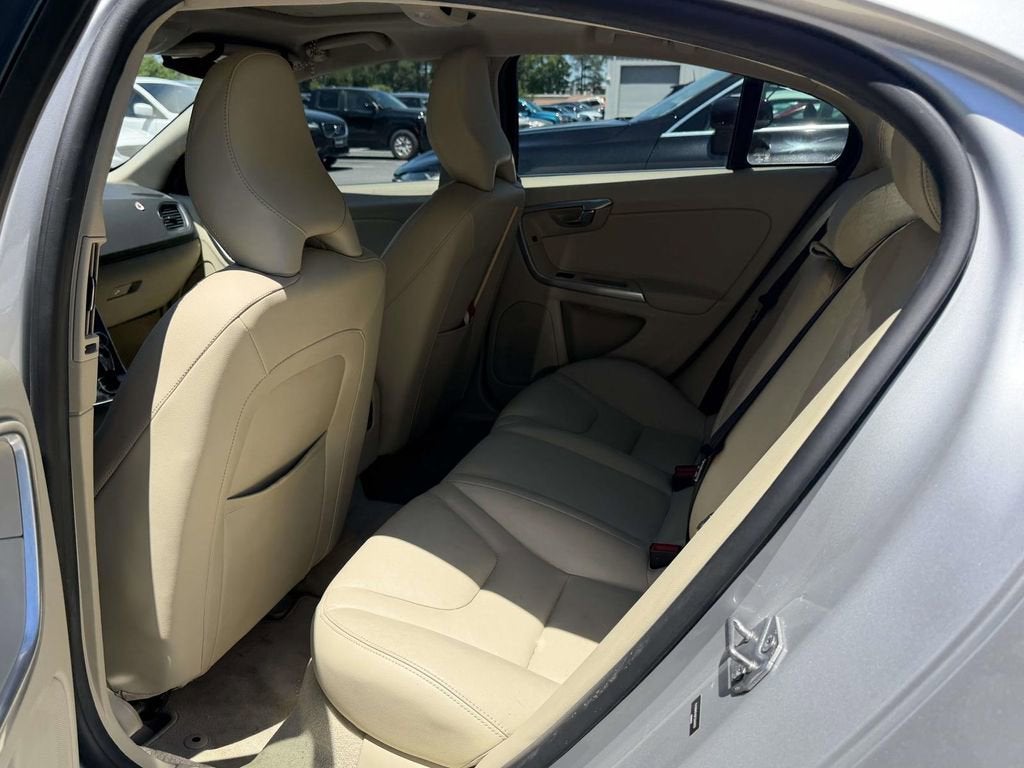 2015 Volvo S60 T5 Platinum