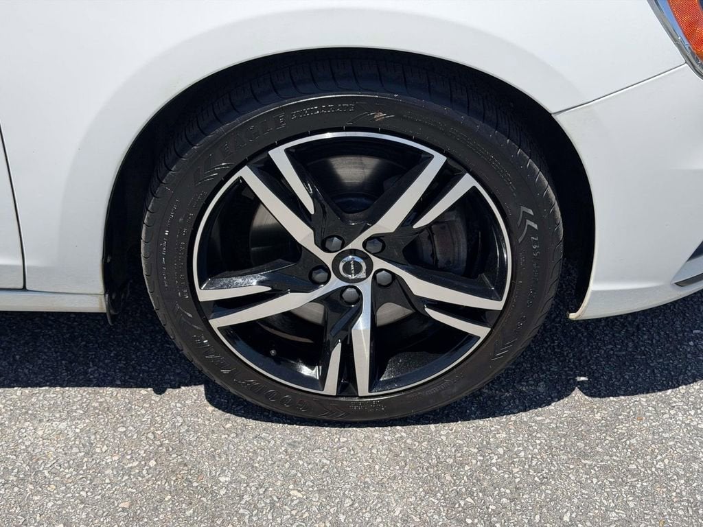2016 Volvo S60 T6 R-Design Platinum