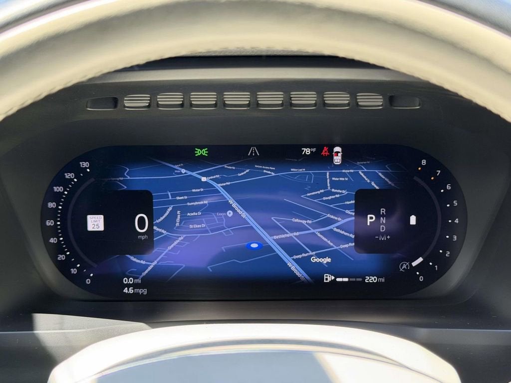 2023 Volvo XC90 B6 Plus 6-Seater