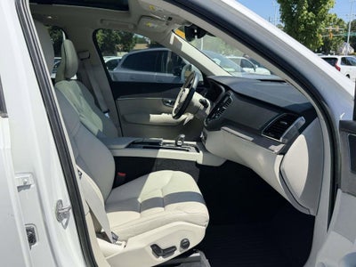 2023 Volvo XC90 B6 Plus 6-Seater