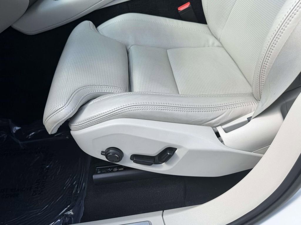 2023 Volvo XC90 Ultimate