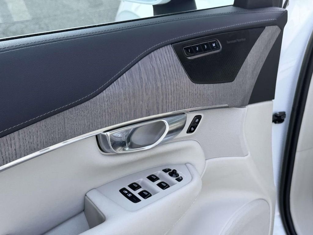2023 Volvo XC90 Ultimate