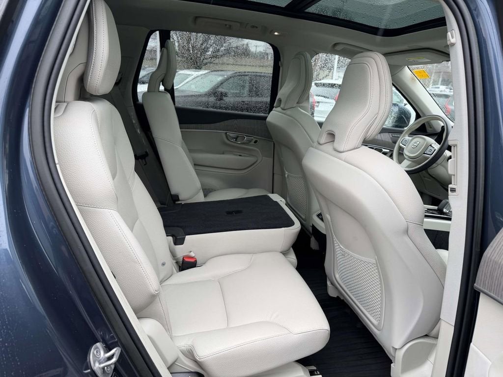 2023 Volvo XC90 B6 Plus 7-Seater