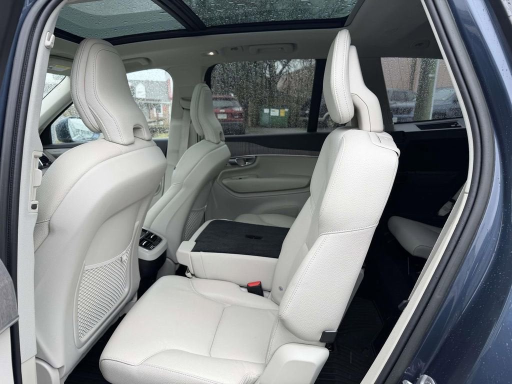 2023 Volvo XC90 B6 Plus 7-Seater