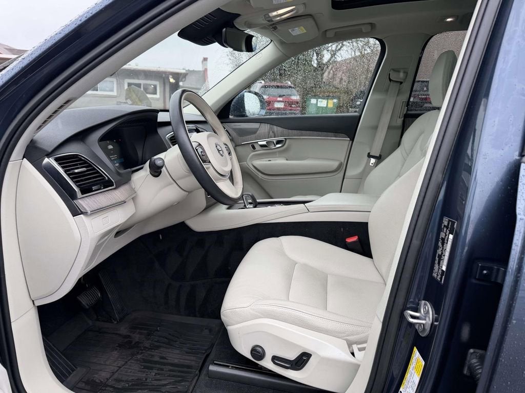2023 Volvo XC90 B6 Plus 7-Seater