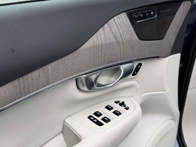 2023 Volvo XC90 B6 Plus 7-Seater