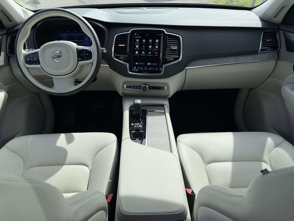 2023 Volvo XC90 B6 Plus 7-Seater