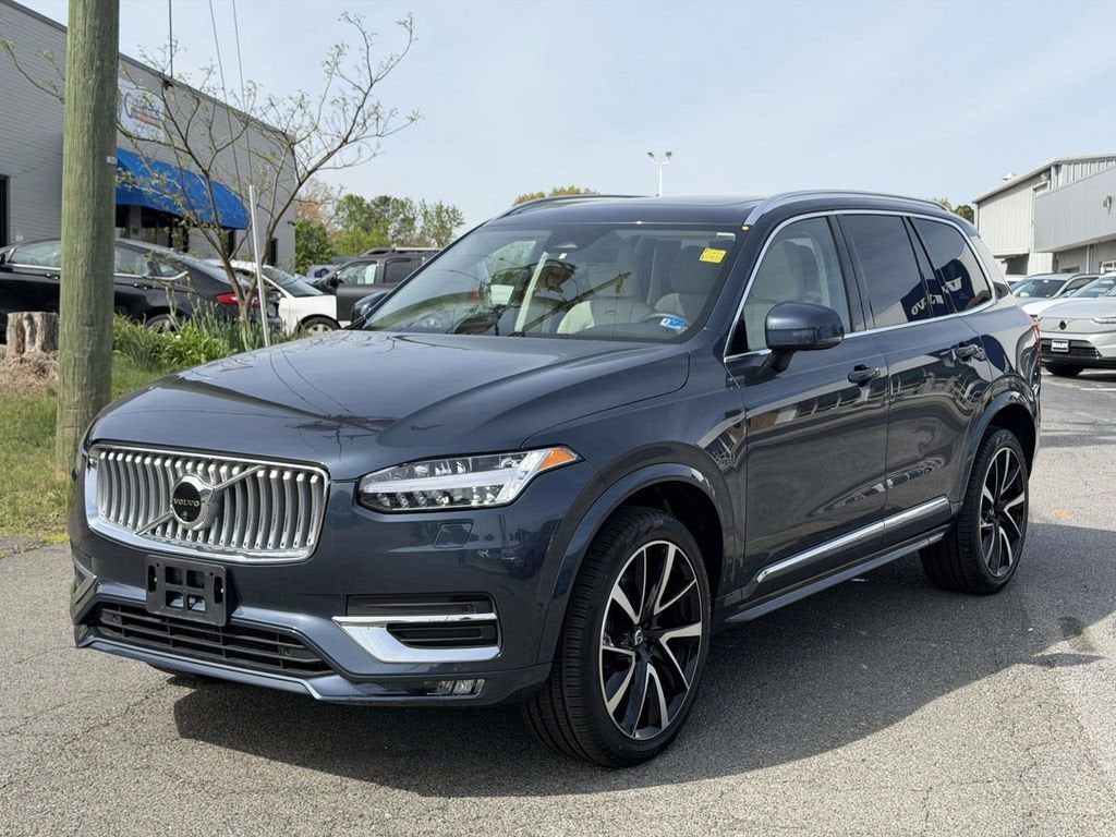 2023 Volvo XC90 B6 Plus 7-Seater