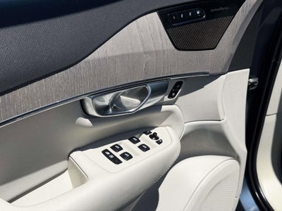 2023 Volvo XC90 B6 Plus 7-Seater