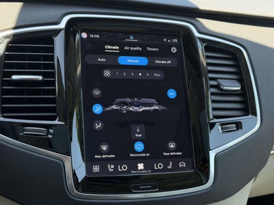 2023 Volvo XC90 B6 Plus 7-Seater