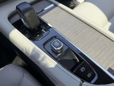 2023 Volvo XC90 B6 Plus 7-Seater