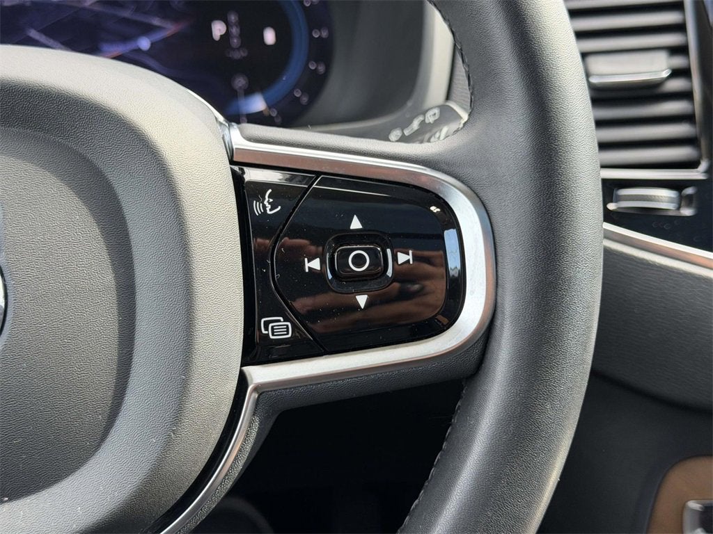 2023 Volvo XC90 B6 Plus 7-Seater