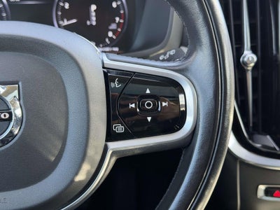 2022 Volvo V60 Cross Country T5
