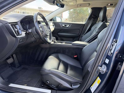 2022 Volvo V60 Cross Country T5