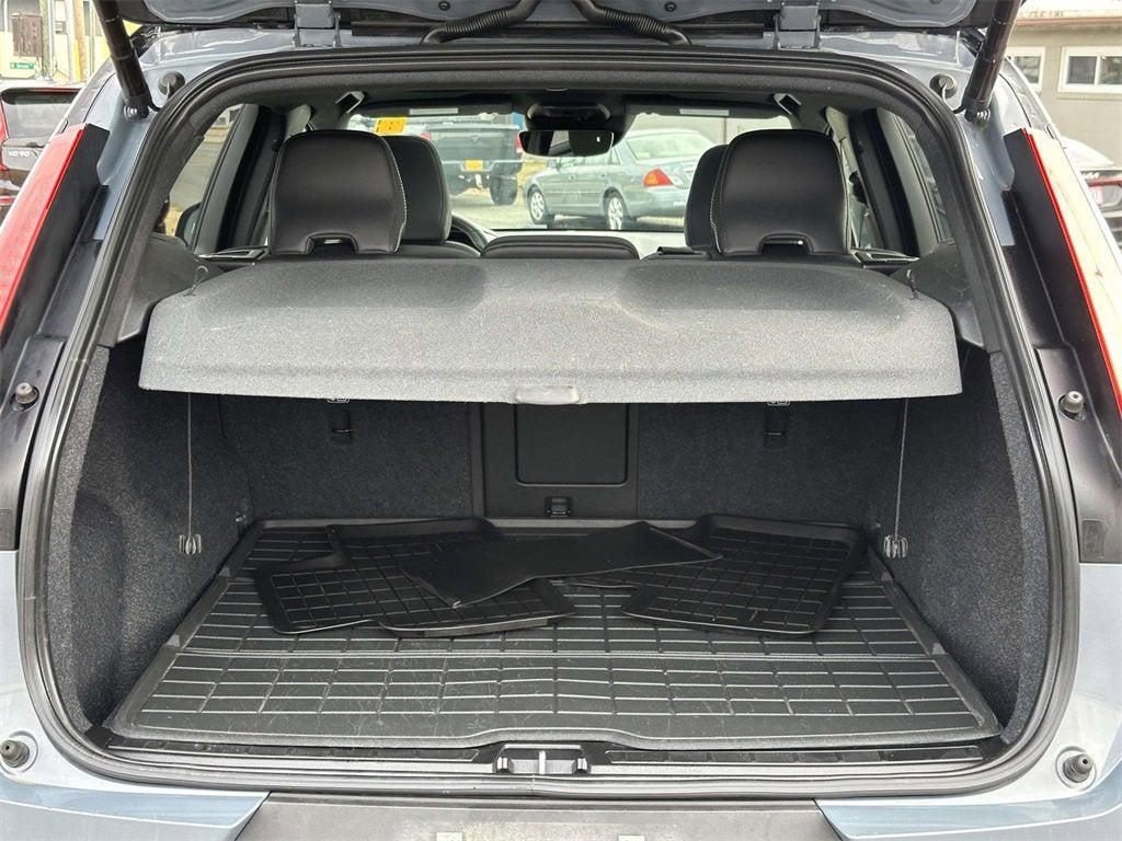 2021 Volvo XC40 R-Design