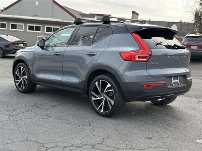 2021 Volvo XC40 R-Design