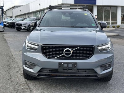 2021 Volvo XC40 R-Design
