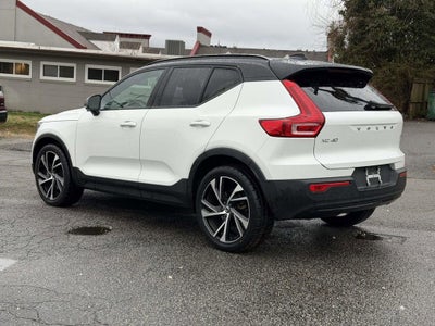 2021 Volvo XC40 R-Design