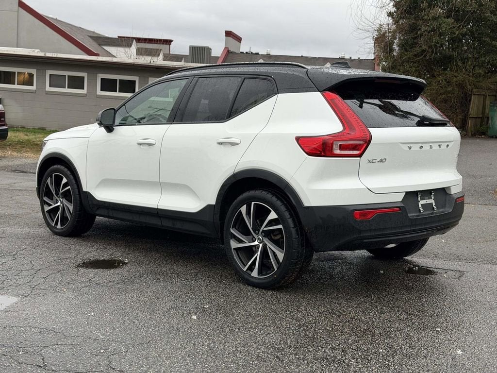 2021 Volvo XC40 R-Design