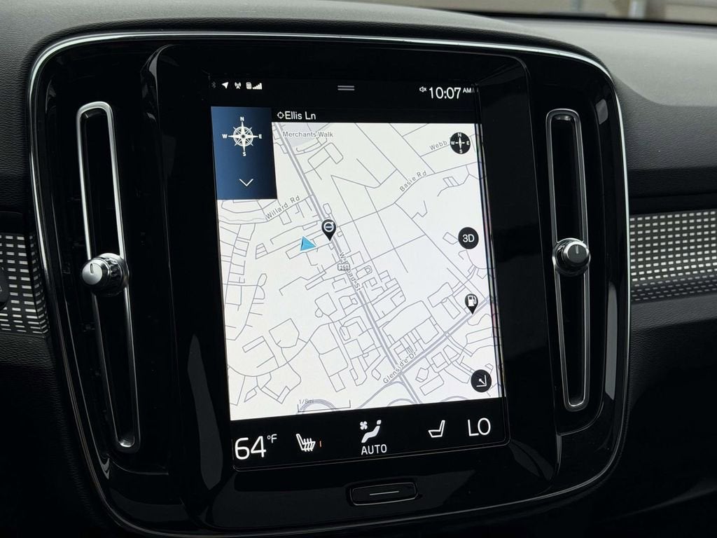 2021 Volvo XC40 R-Design