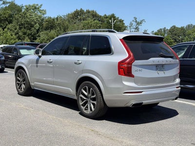 2019 Volvo XC90 T6 Momentum
