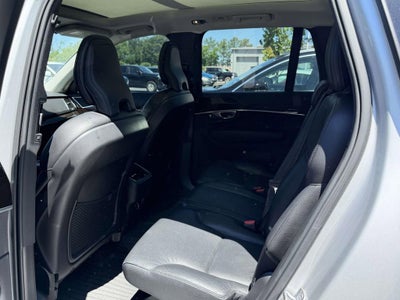 2019 Volvo XC90 T6 Momentum