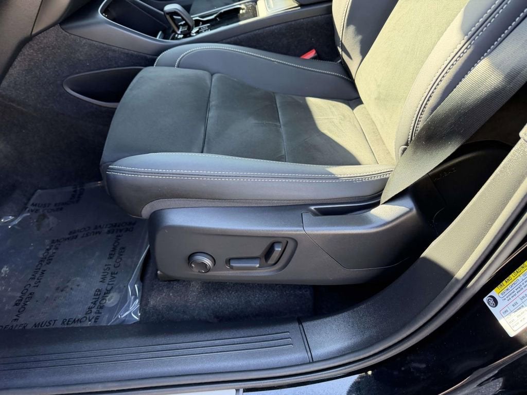 2023 Volvo XC40 Recharge Pure Electric Twin Plus