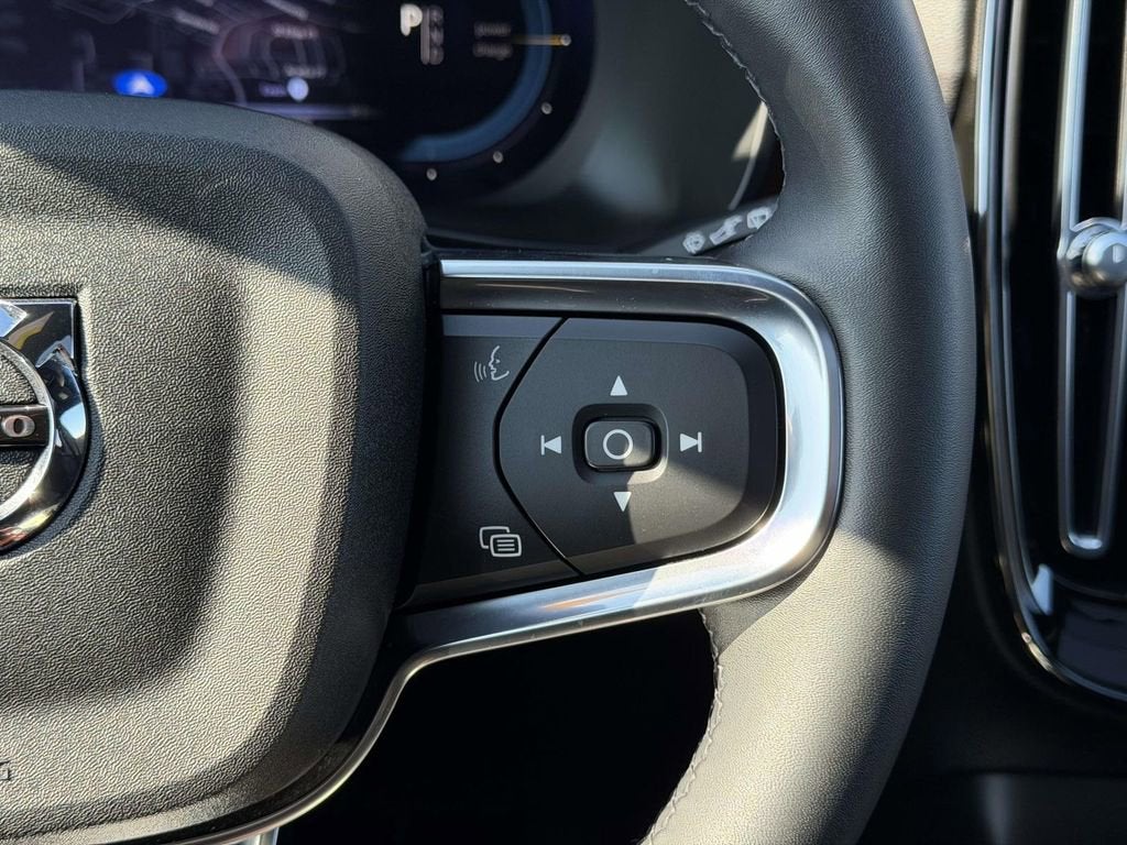 2023 Volvo XC40 Recharge Pure Electric Twin Plus