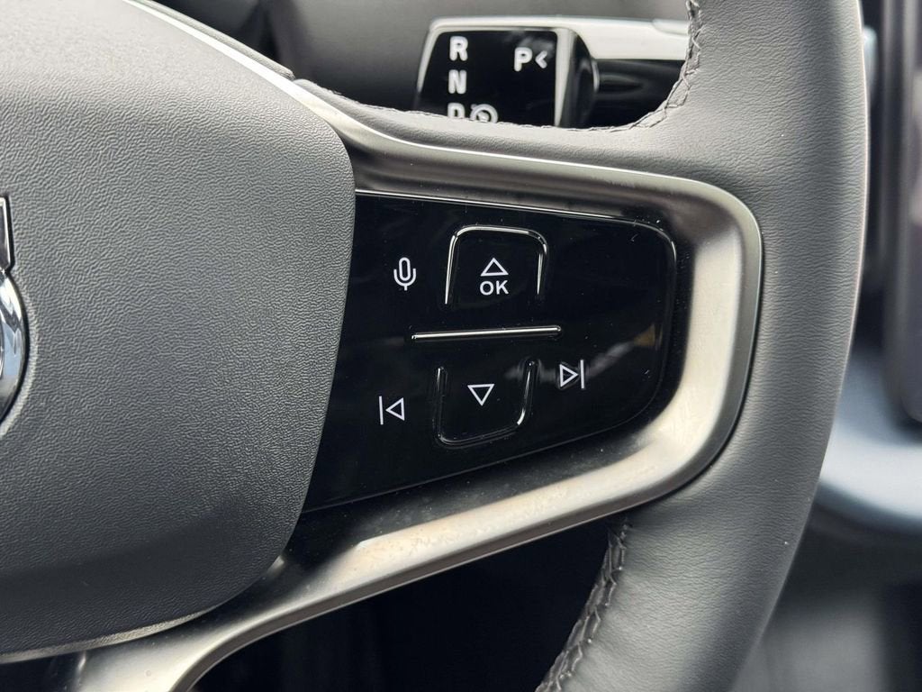 2025 Volvo EX30 Plus