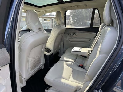 2024 Volvo XC90 Recharge Plug-In Hybrid T8 Plus Bright Theme 7 Passenger