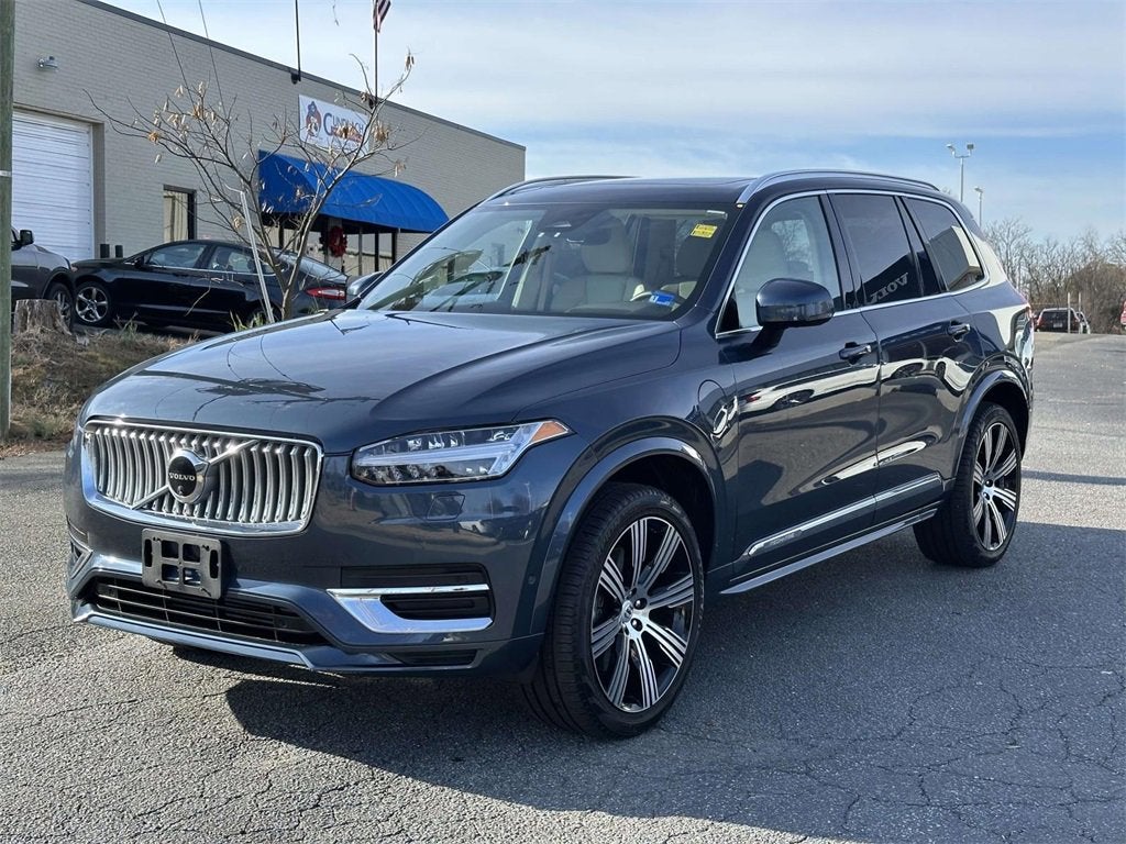 2024 Volvo XC90 Recharge Plug-In Hybrid T8 Plus Bright Theme 7 Passenger