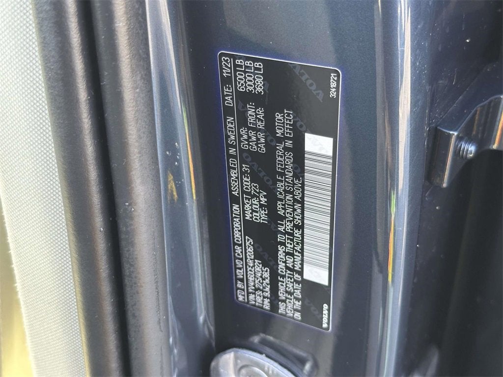 2024 Volvo XC90 Recharge Plug-In Hybrid T8 Plus Bright Theme 7 Passenger