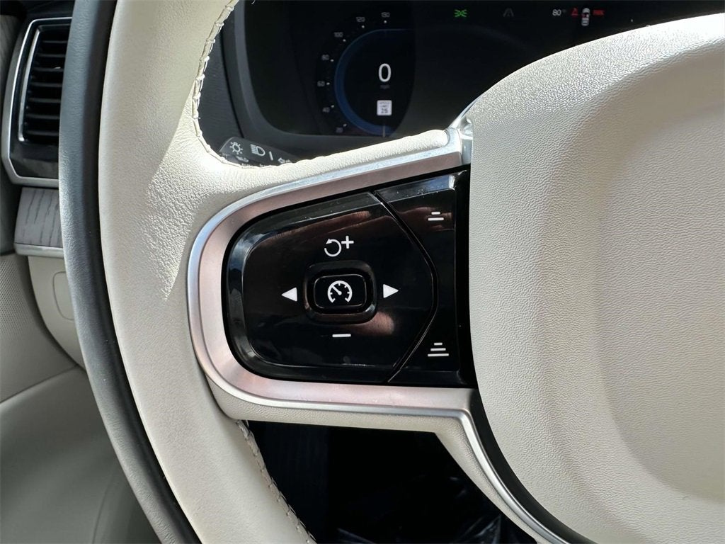 2024 Volvo XC90 Recharge Plug-In Hybrid Plus Bright Theme