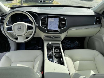 2024 Volvo XC90 Recharge Plug-In Hybrid Plus Bright Theme